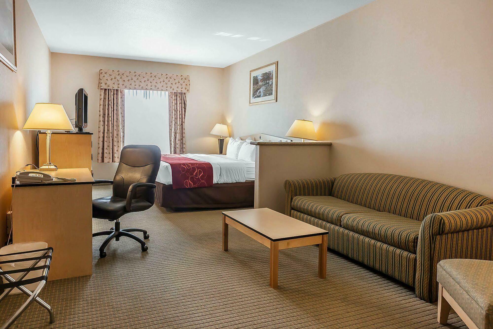 Comfort Inn & Suites Airport Convention Center Reno Ngoại thất bức ảnh